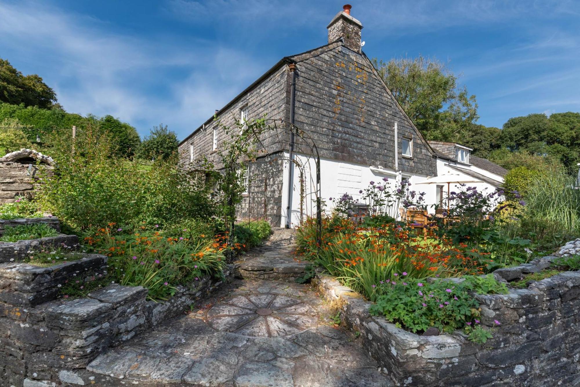 Ta Mill Holiday Cottages & Lodges -Ta Mill House 朗斯顿 外观 照片